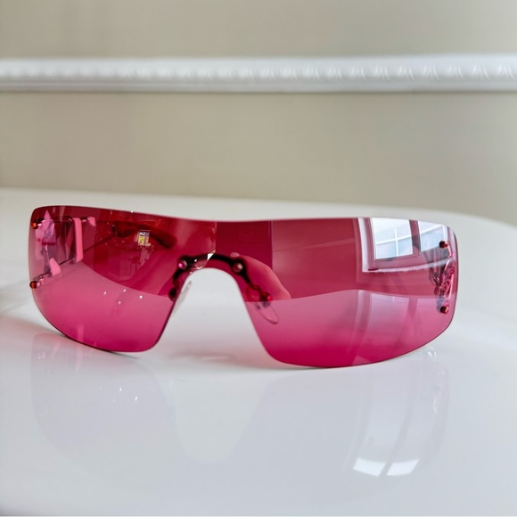 LIKE NEW 🍒 DIOR RARE HEART CORE RIMLESS CRYSTAL PINK SUNGLASSES - Picture 6 of 12
